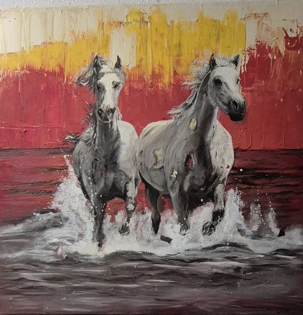 2 paarden in de branding